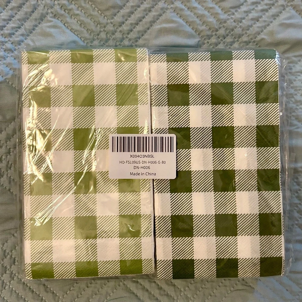 Green Gingham Ombré Napkins, 80 Count, NEW